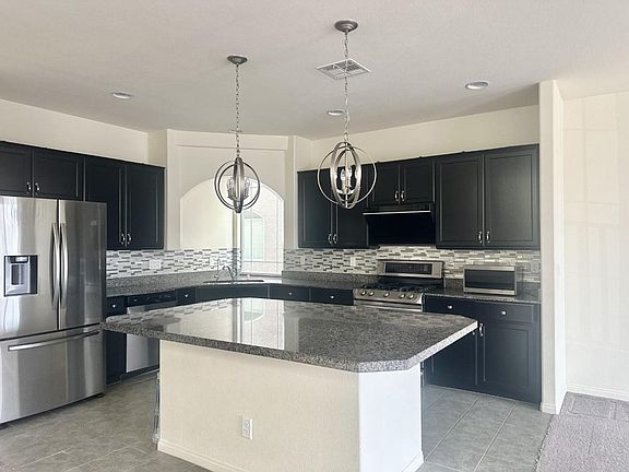 3rd image of 7277 Mer Soliel Ct