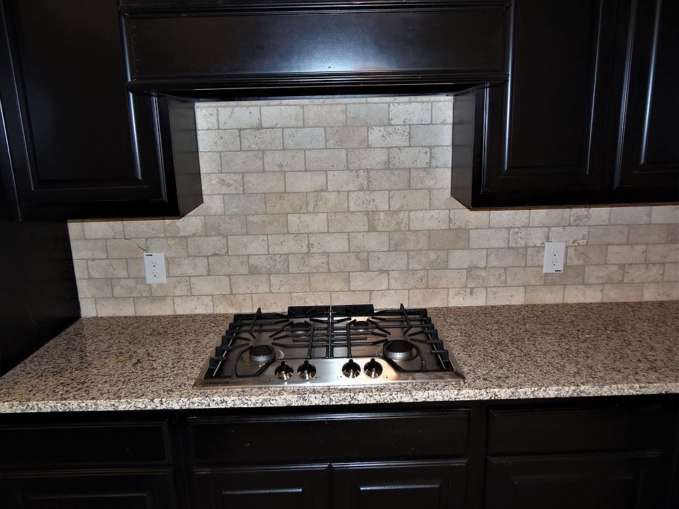 1st image of 3620 Whitman Dr