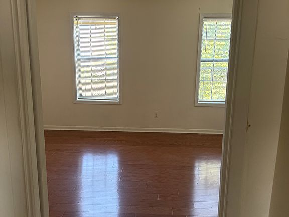 5th image of 1608 McKeen Pl #2