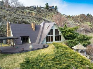 331 Basalt Springs Way, Naches, WA 98937