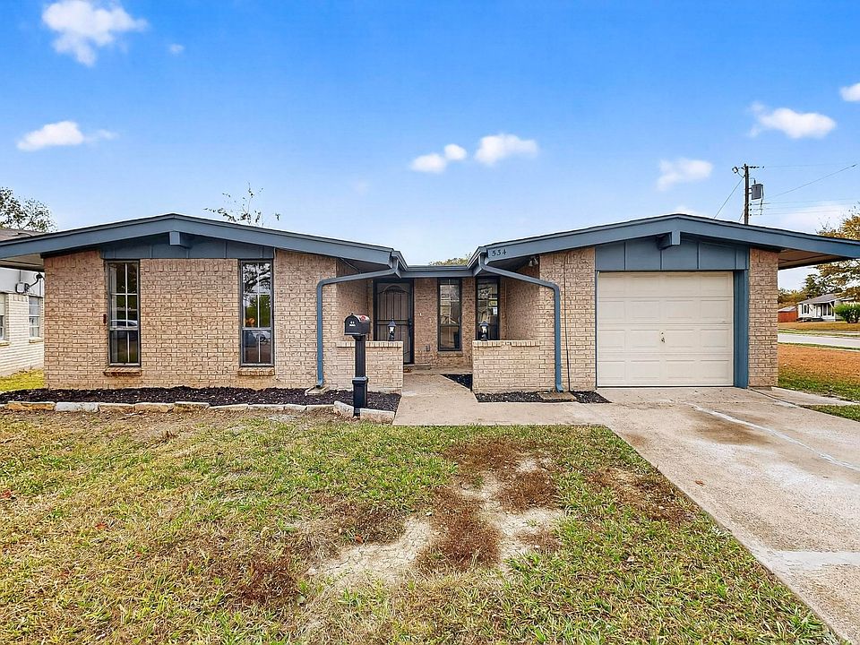 1st image of 534 Henderson Cir
