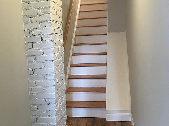 5th image of 6047 Delancey St Floor 2