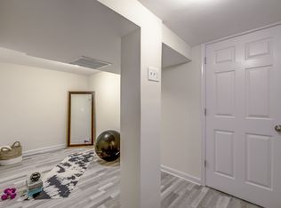 311 Edmonston Dr, Rockville, MD 20851