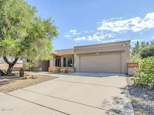 14530 N Crown Point Dr, Oro Valley, AZ 85755