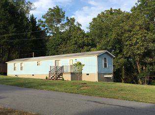 152 Summit St, Ronda, NC 28670