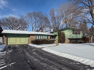 824 Harrow Ct, Addison, IL 60101