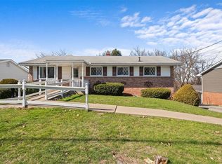 131 Eakin Ave, Pittsburgh, PA 15214