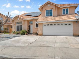14542 Hackamore Rd, Victorville, CA 92392