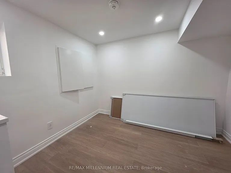 253 Easts Corners Blvd #LOWER LEVEL — Photo 13