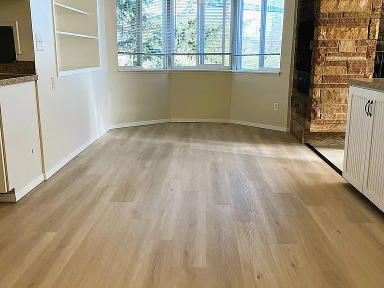 4760 22nd Ave NE #12 — Photo 18