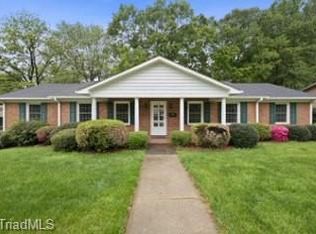 2970 Hope Valley Rd, Winston Salem, NC 27106