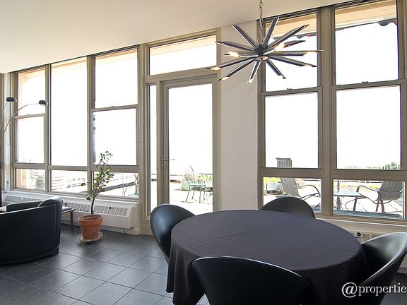 4th image of 5401 S Hyde Park Blvd APT 704