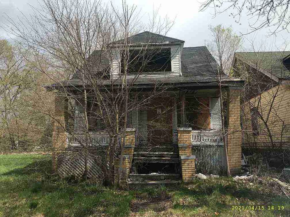 18456 Dwyer