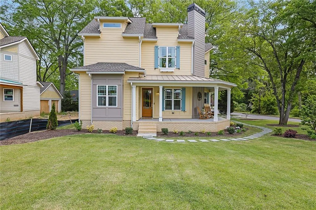 3 bed, 2.0 bath, 1905 sqft, $3,799 — Photo 1