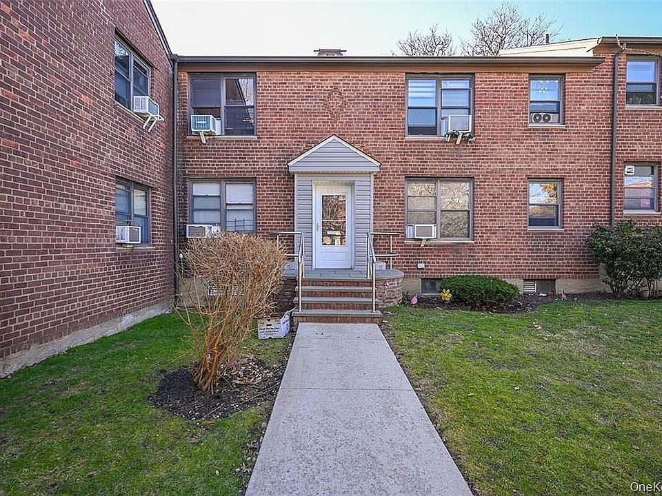 1st image of 36-44 172nd St APT 93