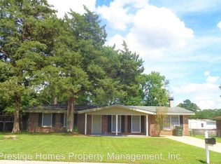 208 Chinook Dr, Enterprise, AL 36330