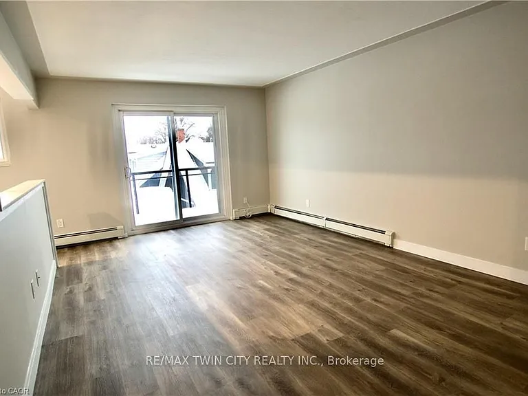 122 6th Ave #304 — Photo 9