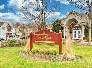189 Sunshine Dr #189, Piscataway, NJ 08854