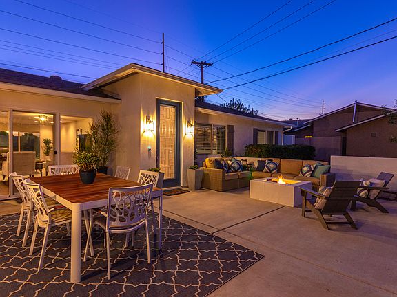 3rd image of 4235 E Calle Redonda