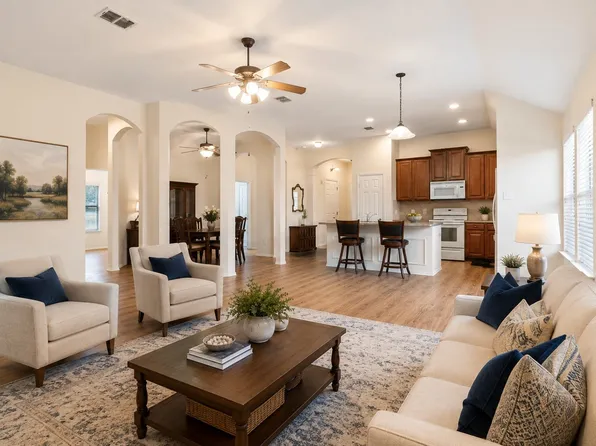 609 Lake Point Dr, Little Elm, TX 75068
