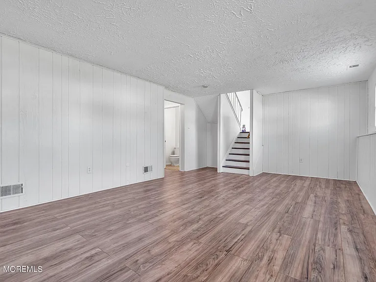 899 Nantucket Ct — Photo 25