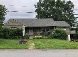 1424 Keystone St, Natrona Heights, PA