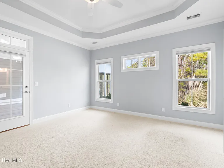 3688 Gardenia Ln — Photo 18