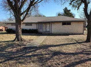 817 S Maple St, Howe, TX 75459