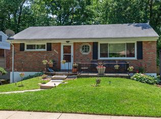 7566 Shaftesbury Ave, Saint Louis, MO 63130