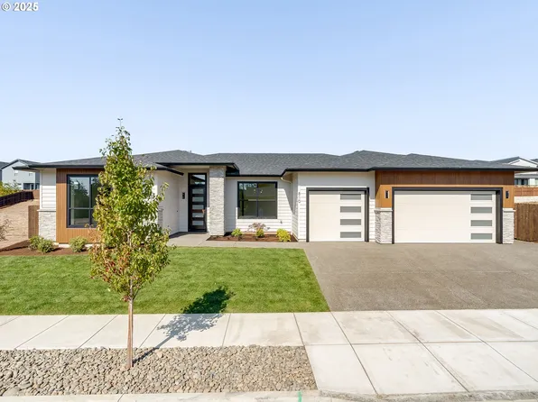 810 NW 173rd Cir, Ridgefield, WA 98642