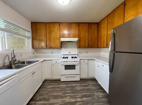 Casa Espana Apartments, 8500K