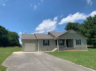 203 Hunt Hollow Dr, Estill Springs, TN 37330