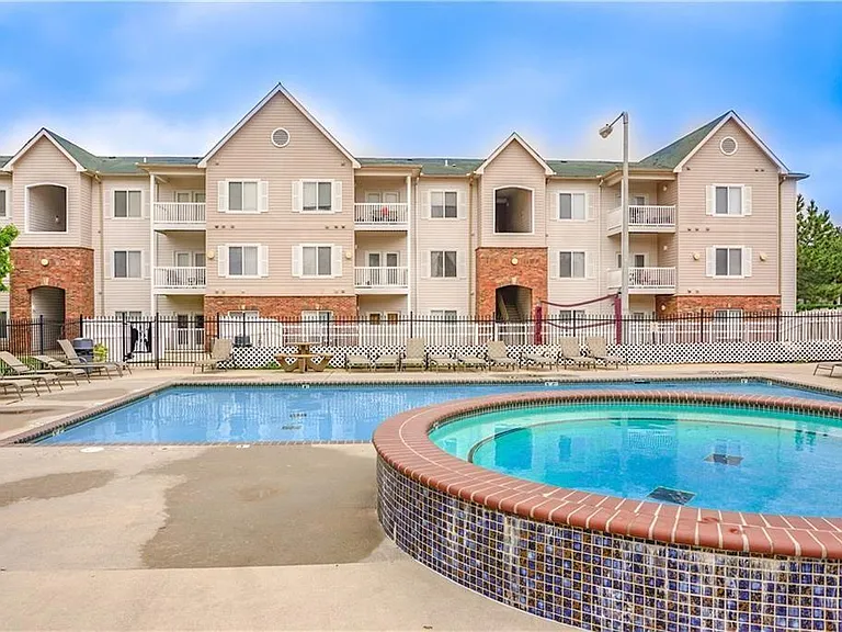 2200 Classen Blvd #8113 — Photo 8