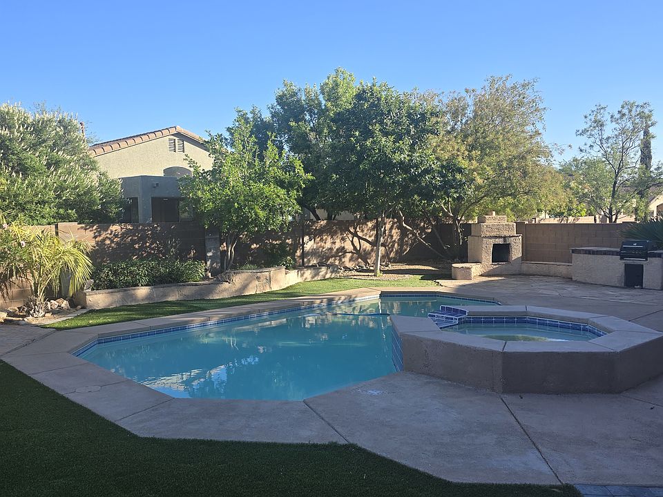 1st image of 13700 E Oxmoor Valley Dr