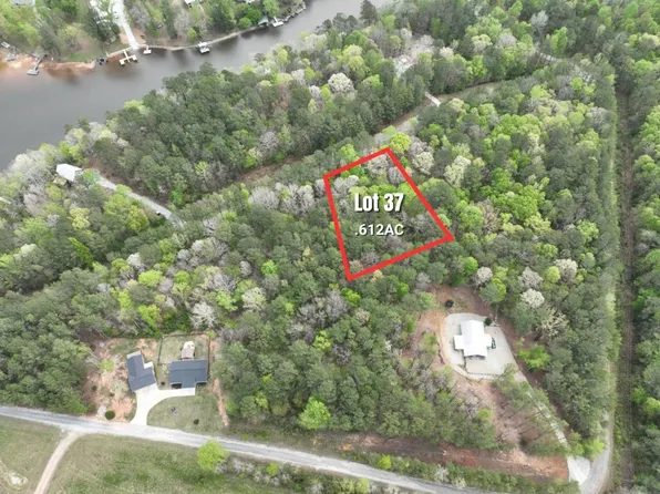 37 Crystal Cv, Wedowee, AL 36278