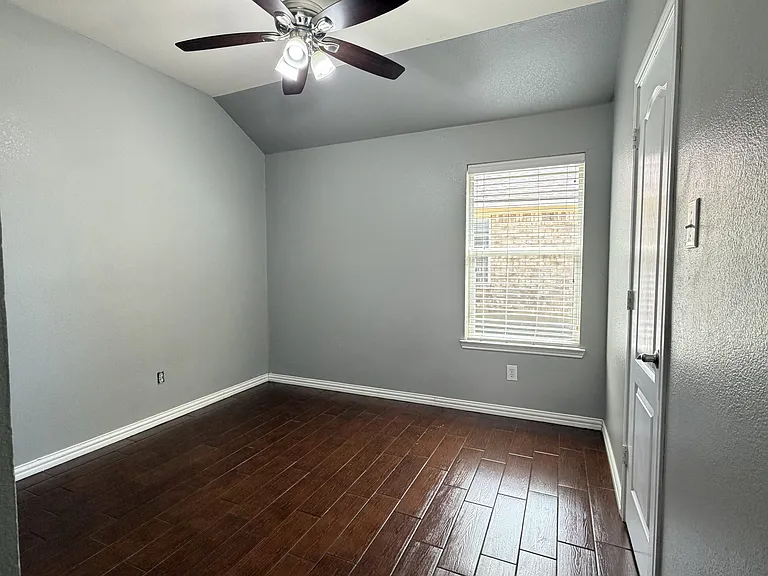 625 Tabasco Trl — Photo 18