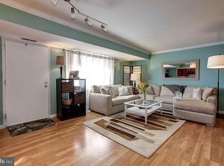 3240 S 28th St APT 102, Alexandria, VA 22302