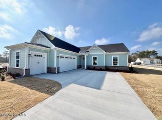 2079 Rosin Dr #17, Southport, NC 28461