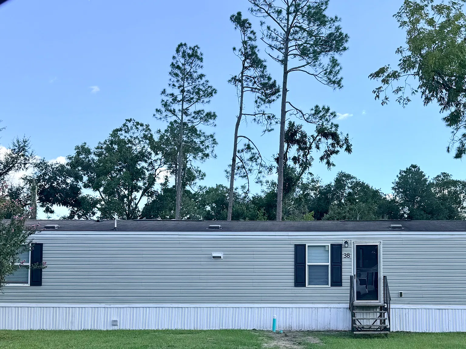 2 bed, 784 sqft, $950 — Photo 1