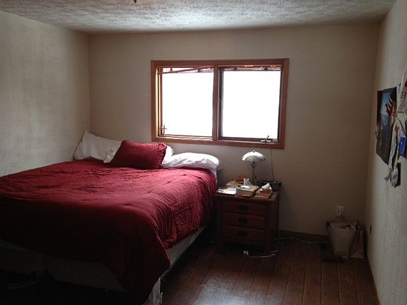 Maste bedroom