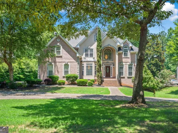 180 Oak Mnr, Fayetteville, GA 30214