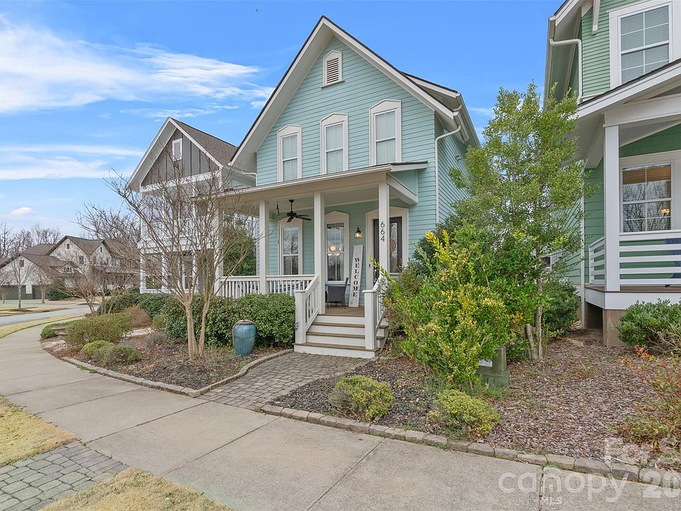 1st image of 664 Bluff Loop Rd #202