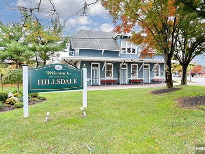 24 Brookside Pl, Hillsdale, NJ, 07642