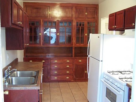 5th image of 5905 N Paulina St #1