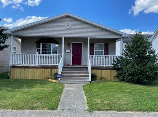 1940 Artisan Ave, Huntington, WV 25703