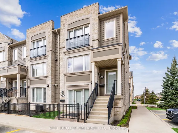 5035 Oscar Peterson Blvd, Mississauga, ON