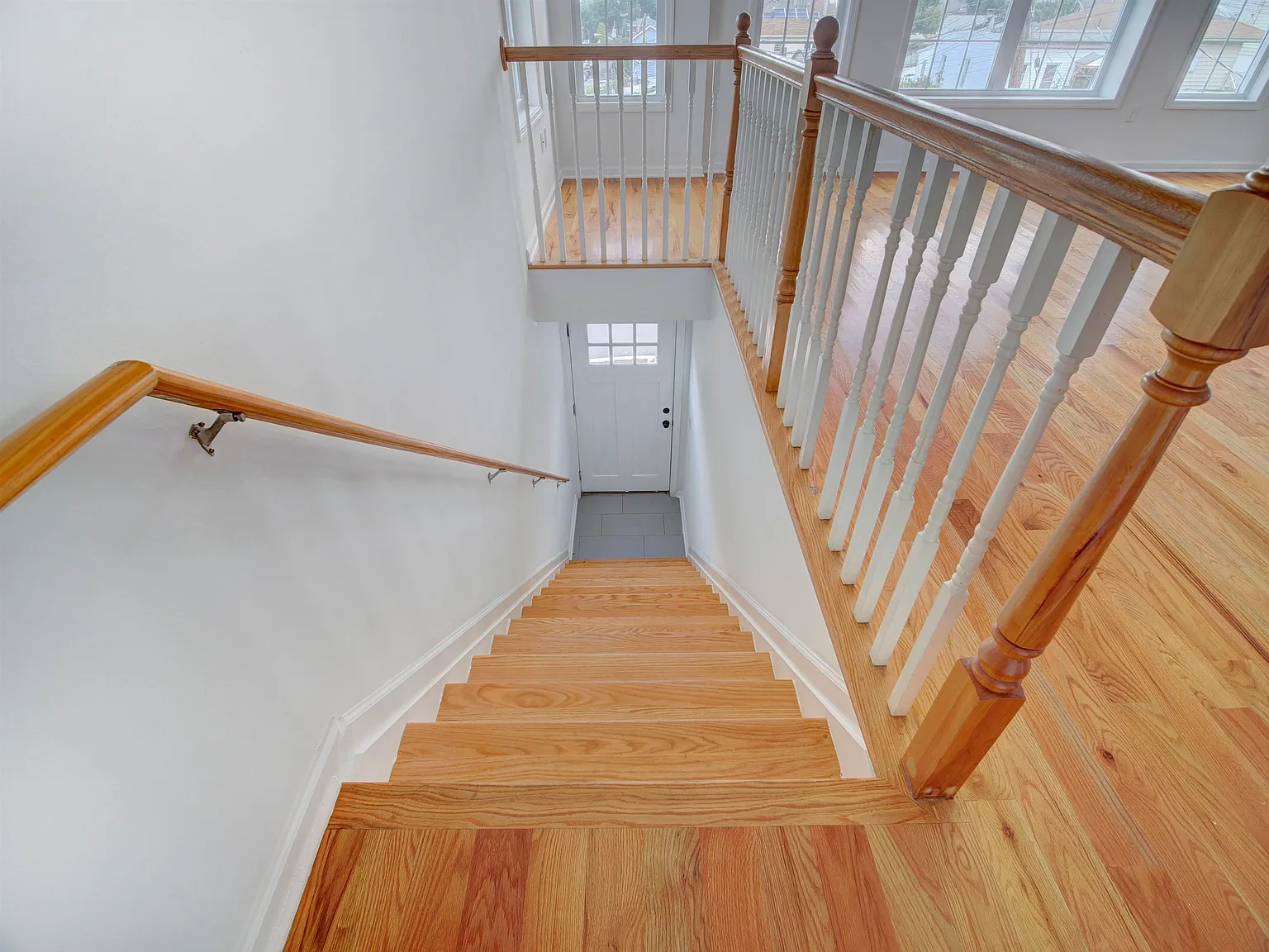 3 bed, 2.0 bath, $3,500 — Photo 2