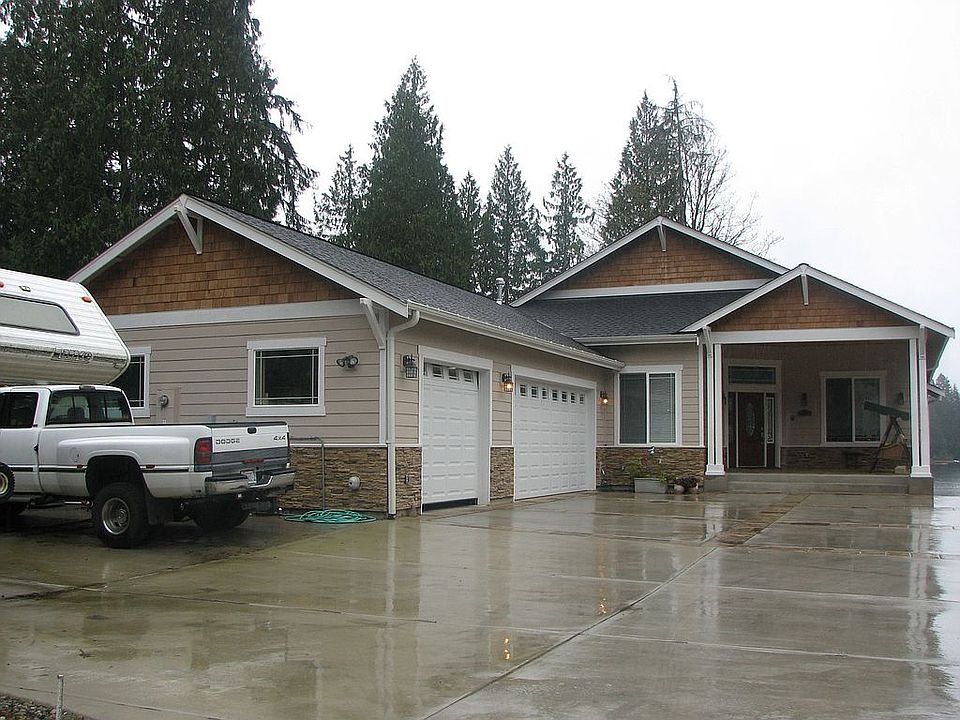 1st image of 31171 E Lake Morton Dr SE