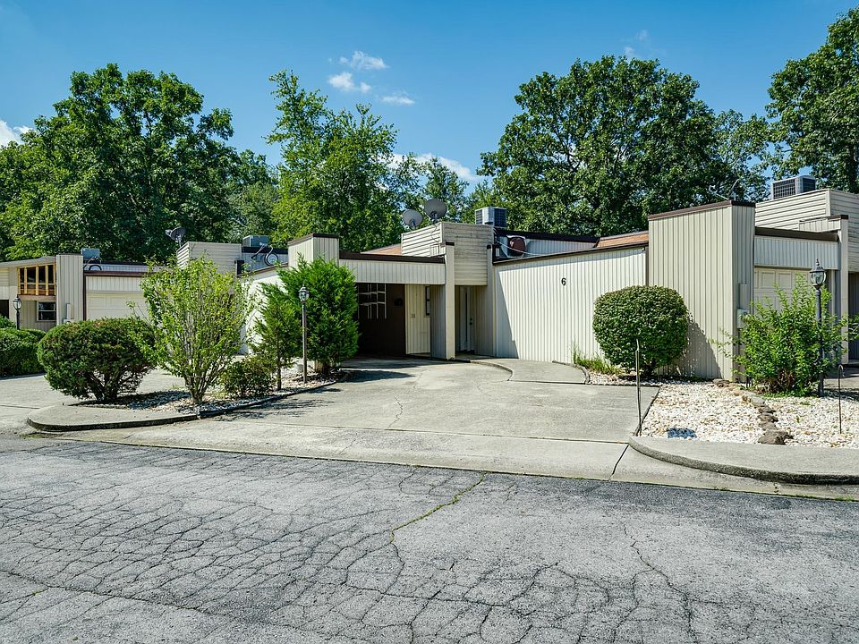1st image of 33 Big Horn Ct #6