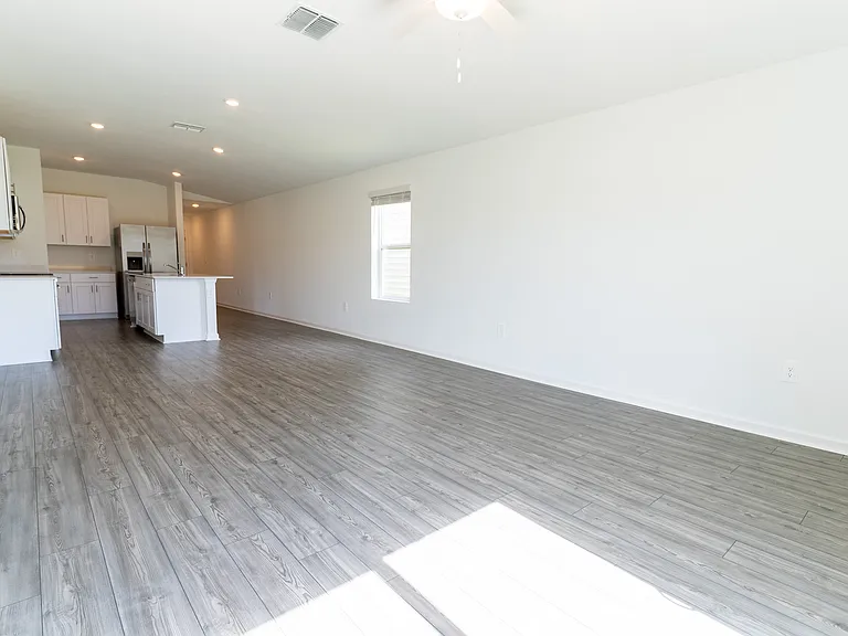 8414 SW 41st Cir — Photo 8